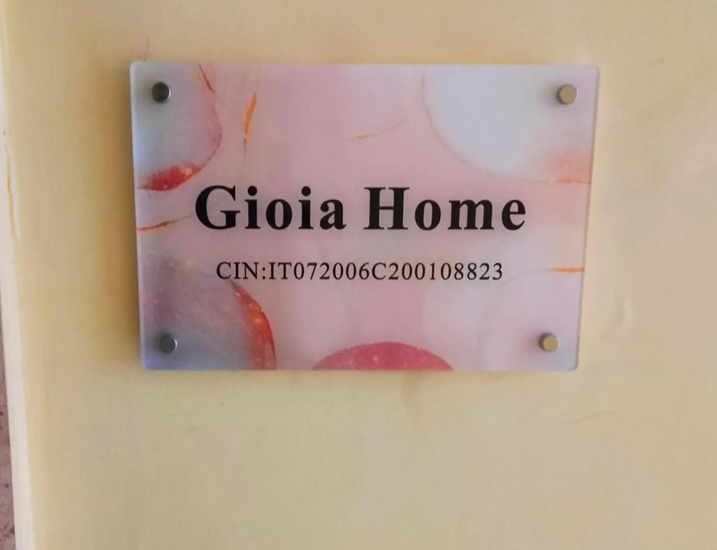 Gioia Home Bari Apartment